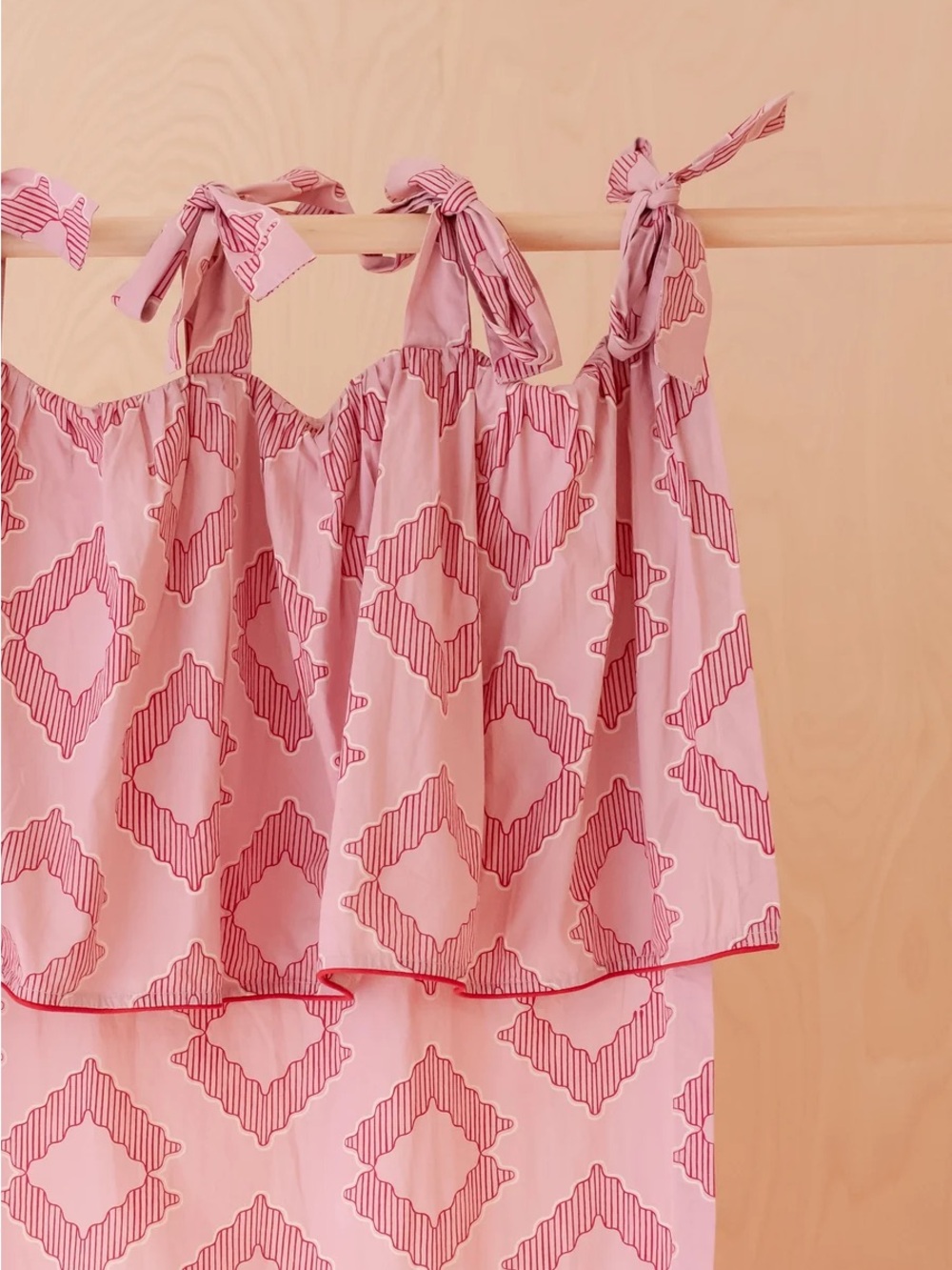 TBCO Pink Diamond Curtains x 4 panels